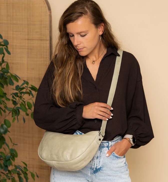 Chesterfield Crossbody Bag Clarita meeres grün Chesterfield Crossbody Bag Clarita meeres grün