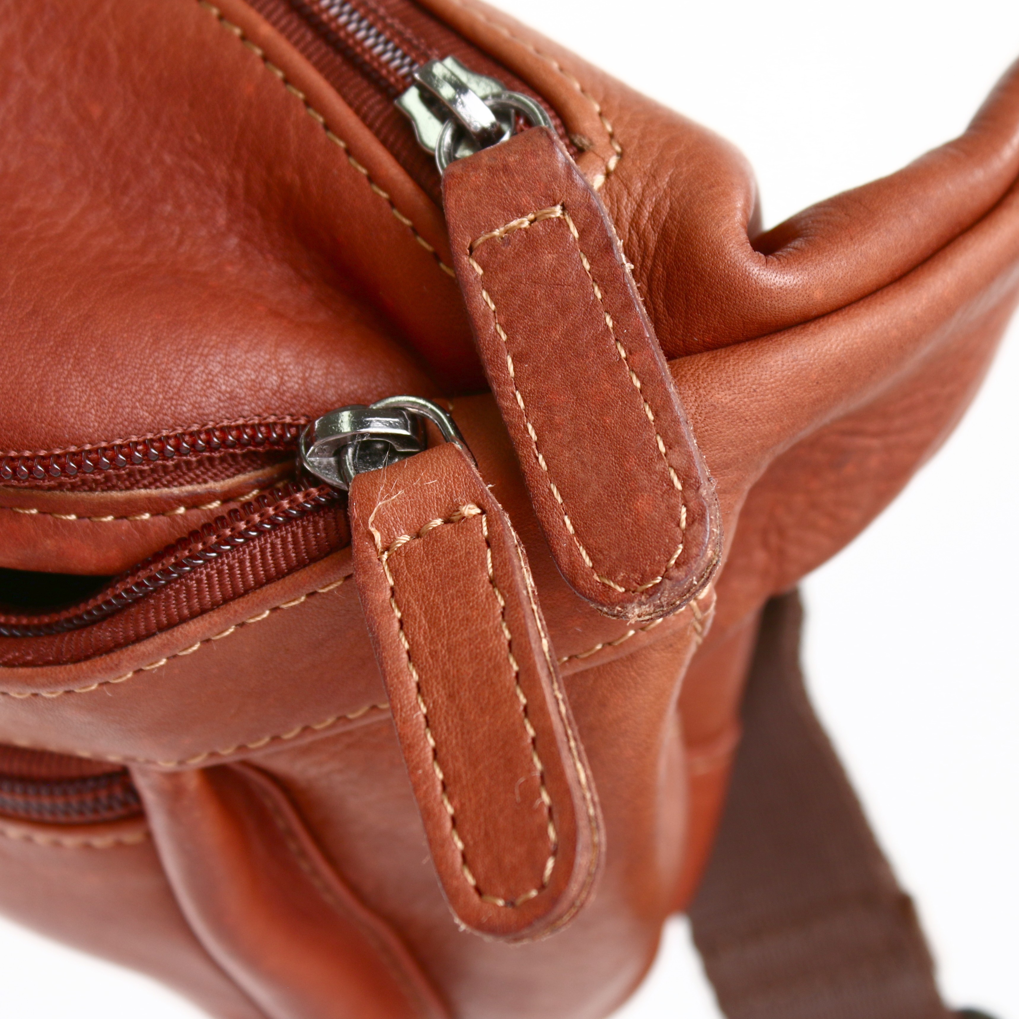 Sattlers & Co. Bauchtasche The Changee Unnur cognac